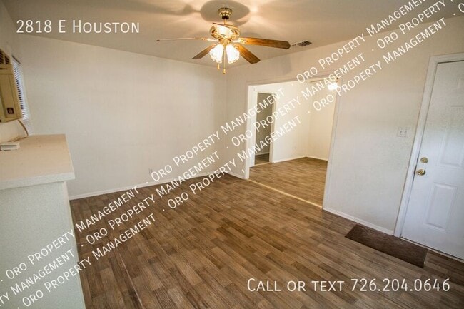 Photo - Close to Local Amenities and Downtown