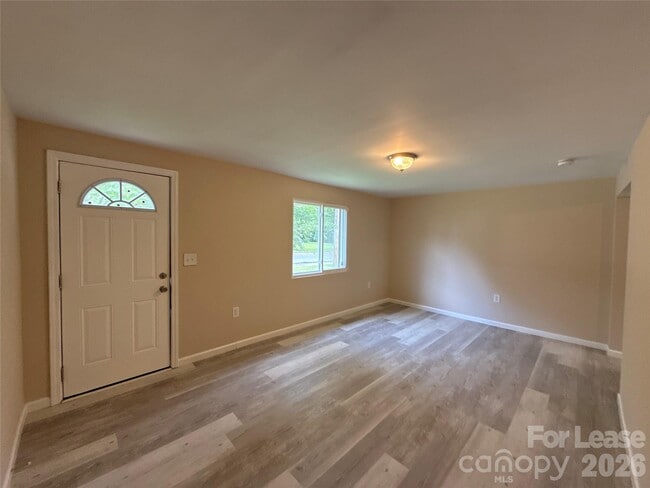 Photo - 2700 Capitol Dr Unit 2