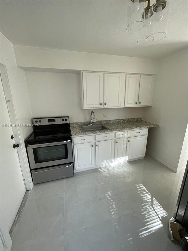 Photo - 505 N 24th Ave Unidad 1