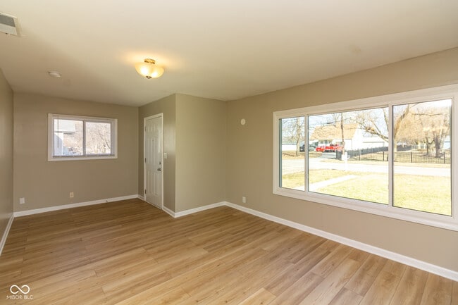 Photo - 1602 S Grant Ave