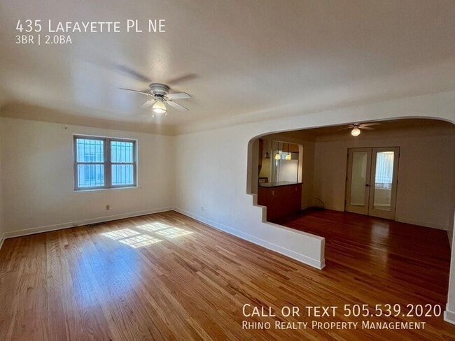 Photo - 435 Lafayette Pl NE