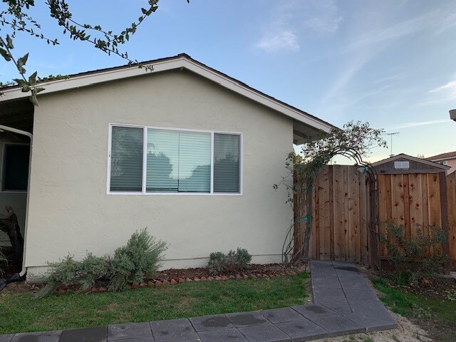 Photo - 3013 Linburn Ct Unit In-law