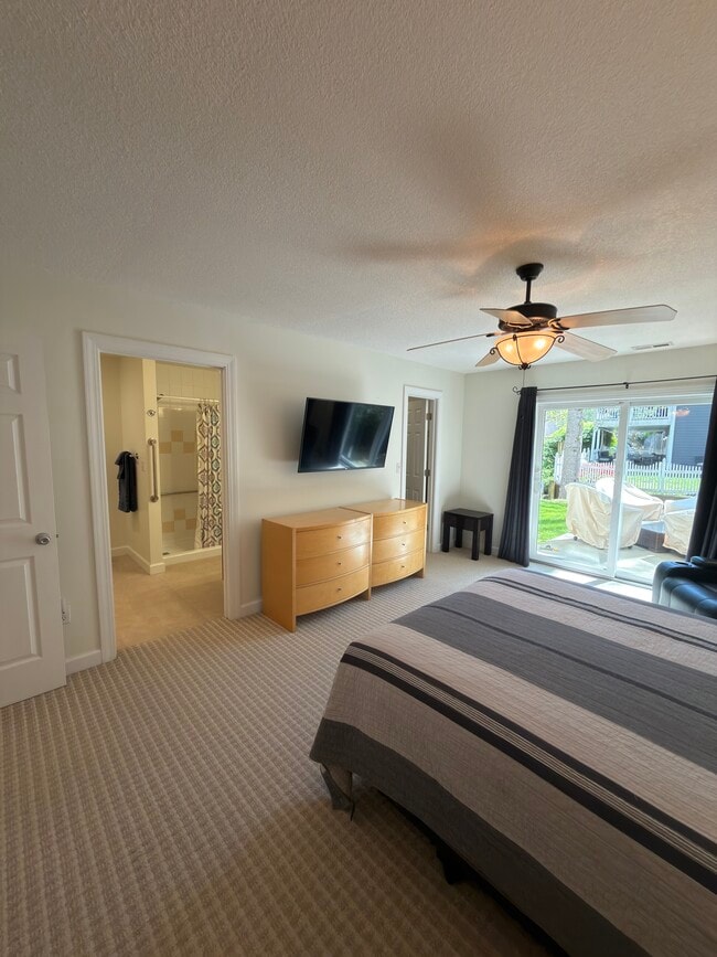 Photo - Hutch Apartment