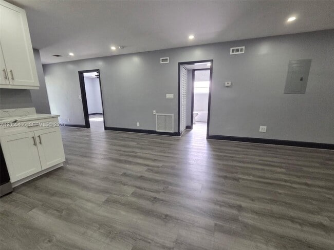 Photo - 8227 NW 39th St Unit 8227