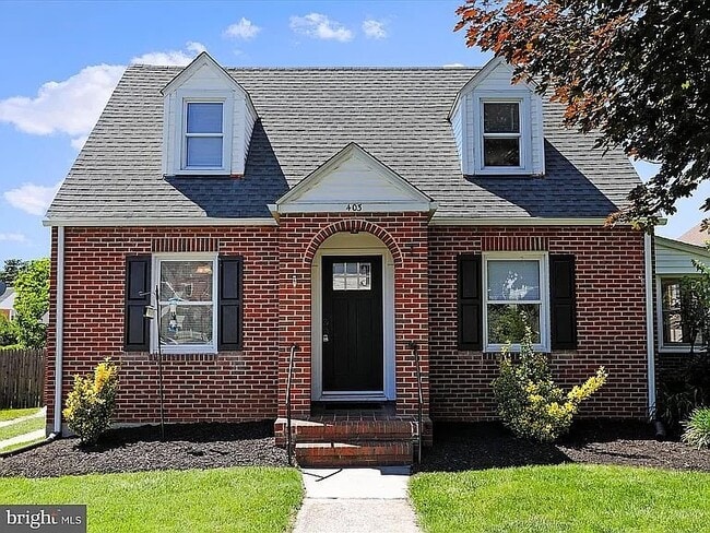 Building Photo - 403 S Tennessee Ave
