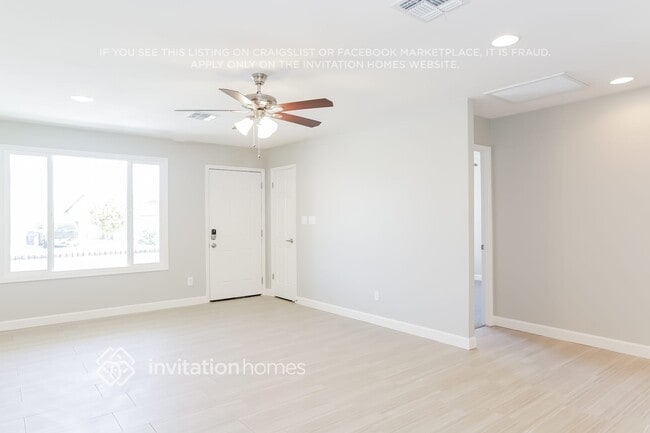 Photo - 2047 E Cornell Dr