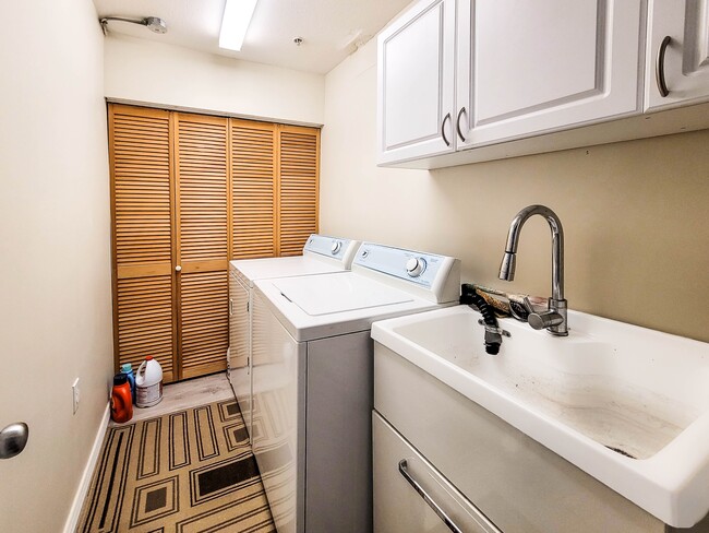 Photo - 5139 Fairmont St