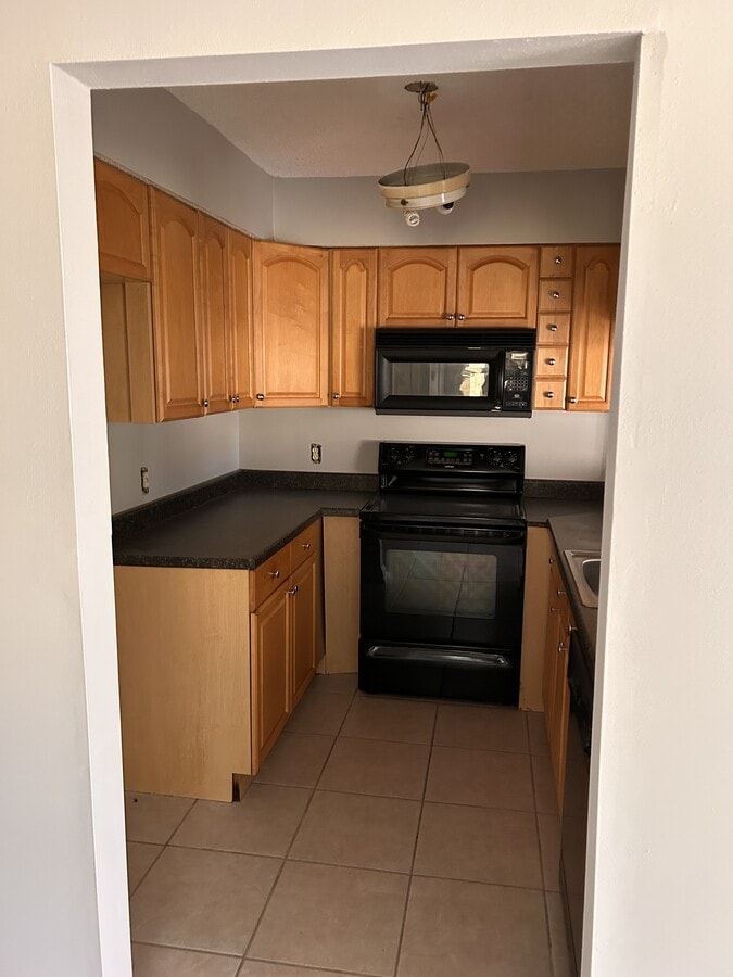 Photo - 516 Voters Rd