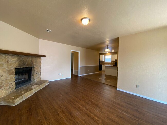 Photo - 3 bedroom duplex!