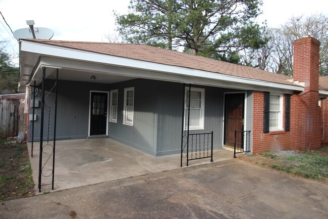 Photo - 3739 Honeysuckle Ct