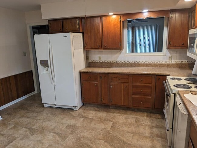 Photo - 2907 Greenbriar Dr