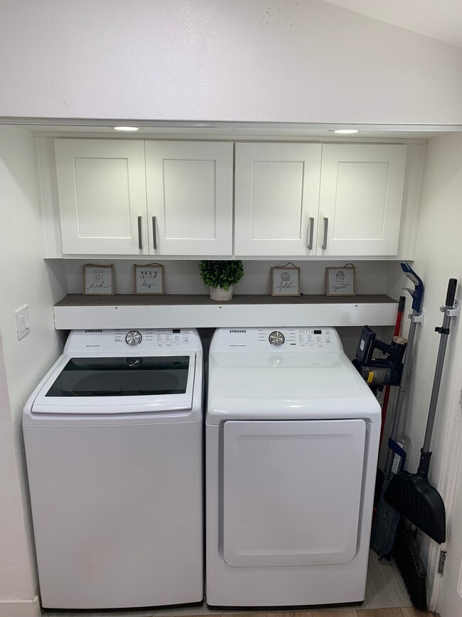 Photo - 2103 Avalon Ave