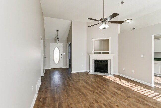 Photo - 7144 Fox Hollow Cove