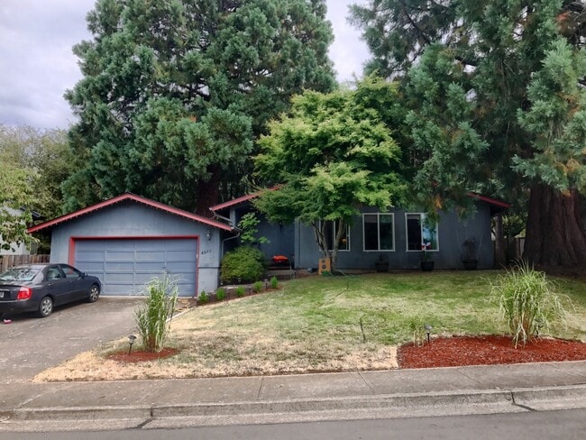 Building Photo - 3 Bedroom House ~ North Corvallis