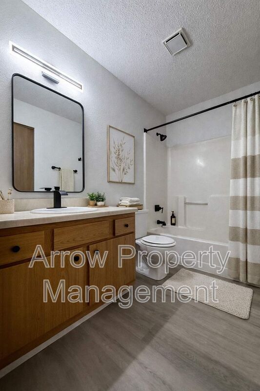 Photo - 2350 N 44th St Unit 12