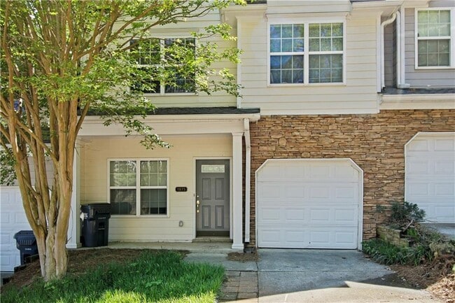 Photo - 1975 Hoods Fort Cir NW