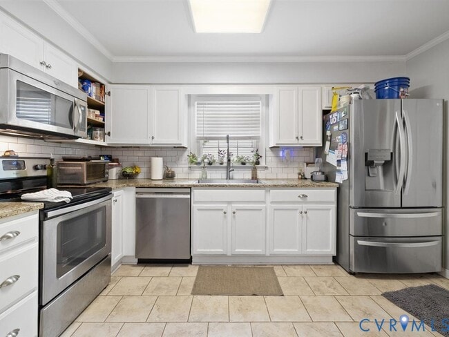 Photo - 9611 Woodstream Dr