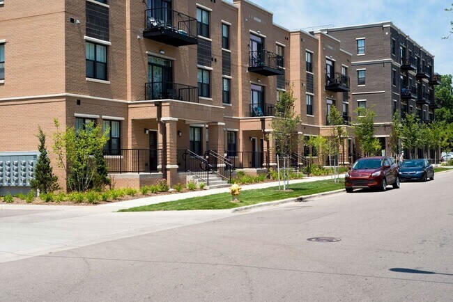 Photo - Fulton Square