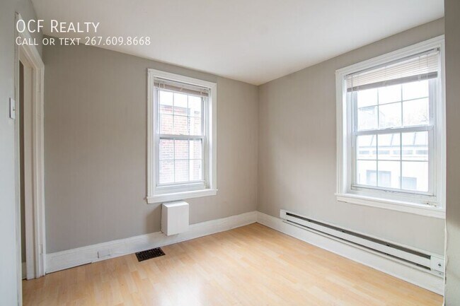 Photo - 1919 Spring Garden St Unit 3R