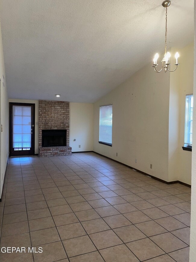Photo - 1504 Monte Sanders Ln