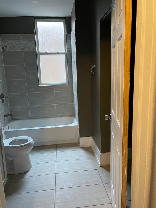 Photo - 5432 S Aberdeen St Unit 2