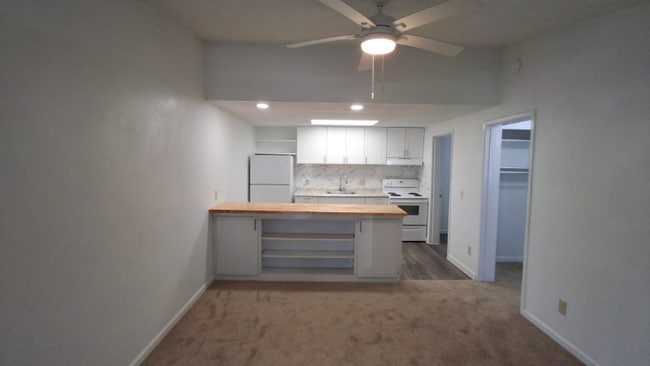 Building Photo - 33305 Ryan Dr Rental