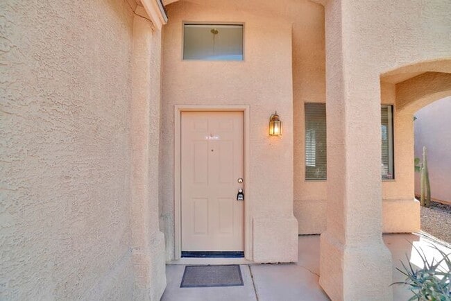 Photo - Gorgeous 3 Bedroom 2 Bath Home in Rita Ranch