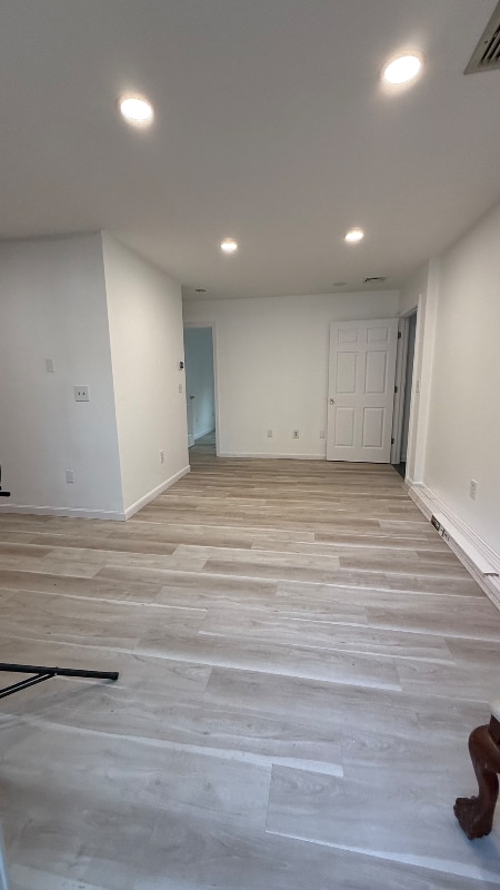 Building Photo - 810 Metacom Ave Rental