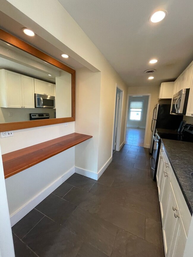 Photo - 33 Pine St Unit Apt. 4