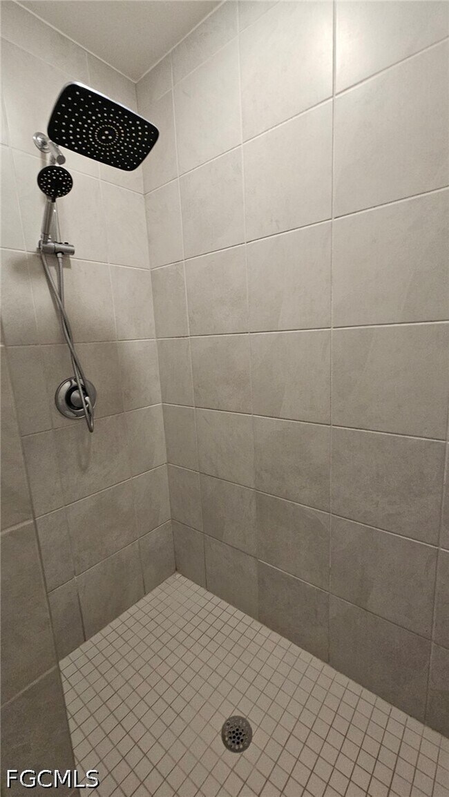 Photo - 3002 NE 7th Ave