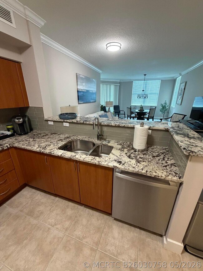 Photo - 804 E Windward Way Unit 618