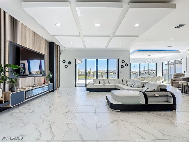 Photo - 5046 Panella Ave