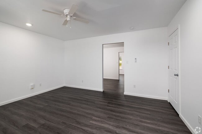 Photo - Crimson Landing