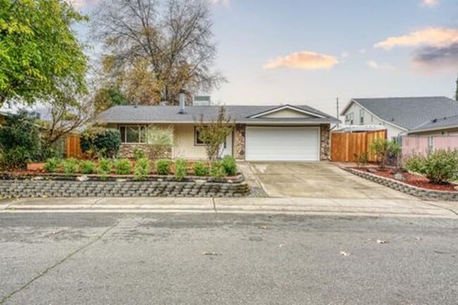 Beautiful Renovated 3/2 Home In Citrus Hei... - Beautiful Renovated 3/2 Home In Citrus Hei...