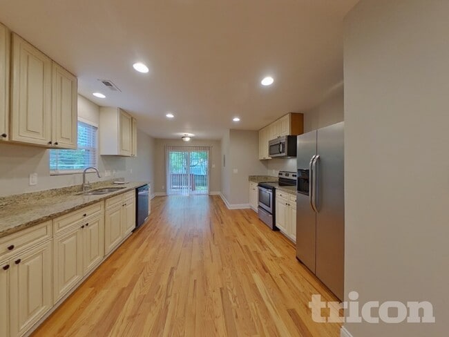 Photo - 2836 Attaberry Dr