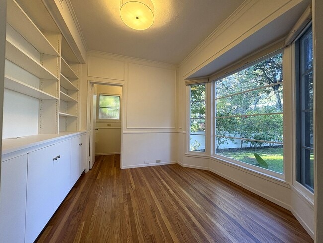 Photo - Beautiful Home in Crescent park, Palo Alto available now.
