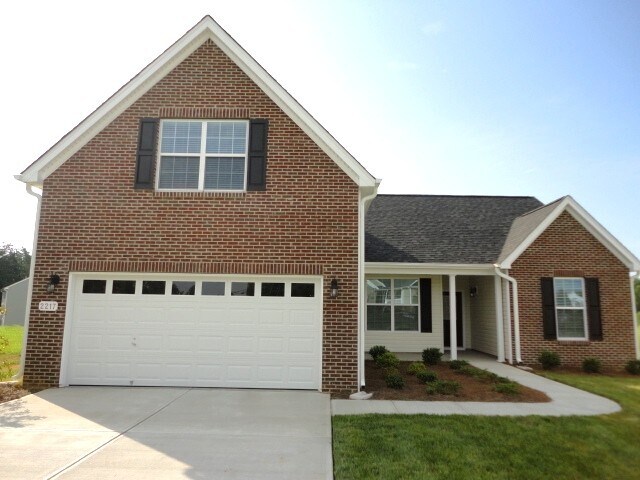 Photo - 2217 Magnolia Ct