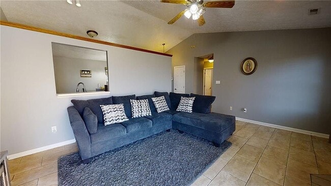 Photo - 1527 Country Pointe Dr