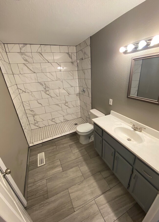 315 N 6th St Rental House Rental in Clinton, MO