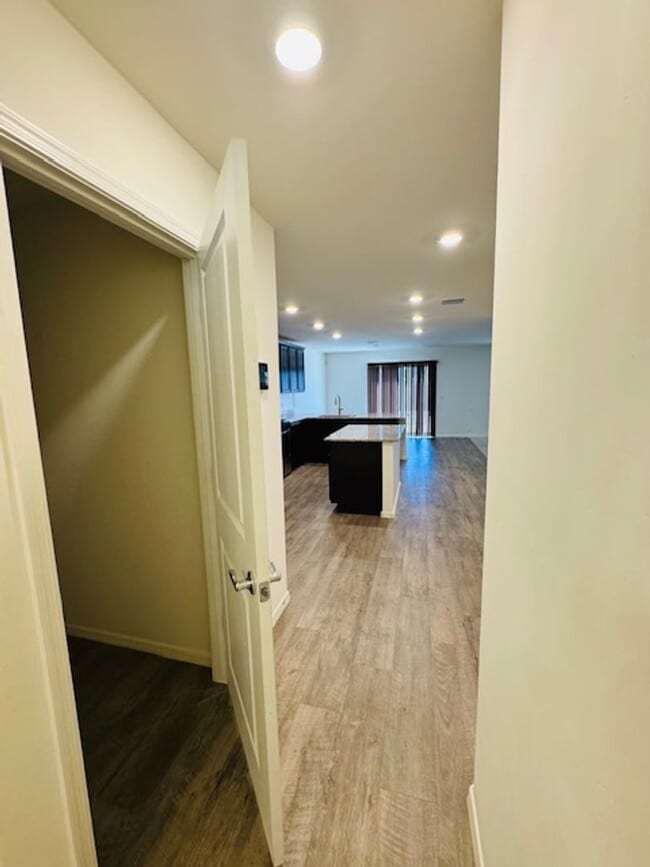 Photo - FALL MOVE IN SPECIAL!! Northwest/ Marana- ...