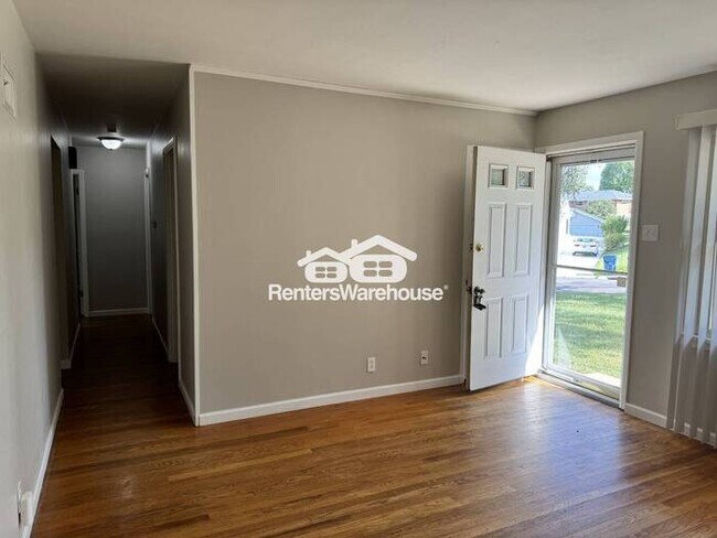 Photo - 3 bed 1.5 bath Ready to Move In