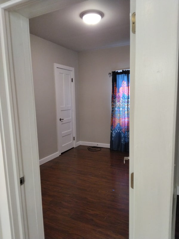 Photo - 37 Holland Pl Unit Lower Front