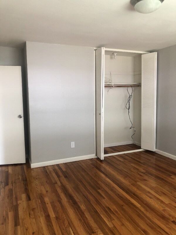 Photo - 1570 Willard Ave