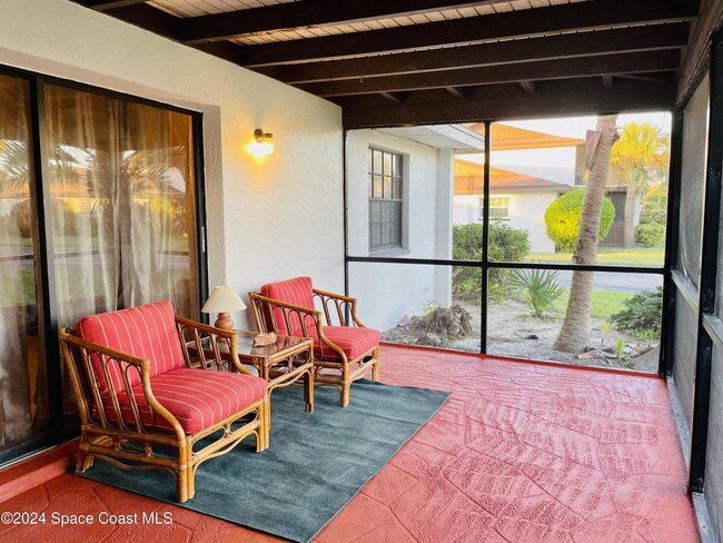 Photo - 159 Queens Ct Townhome