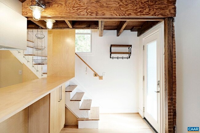 Photo - 223 4th St NW