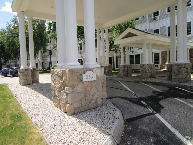 Building Photo - 265 Edward J Roy Dr Unit 101 Rental
