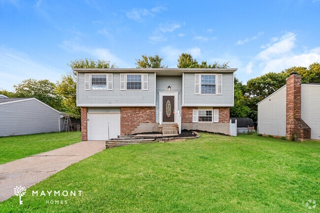 Building Photo - 678 Deerfield Dr Rental