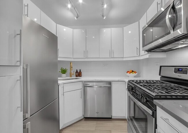 1551 2nd Ave