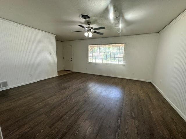 Photo - 2820 Southgate Dr