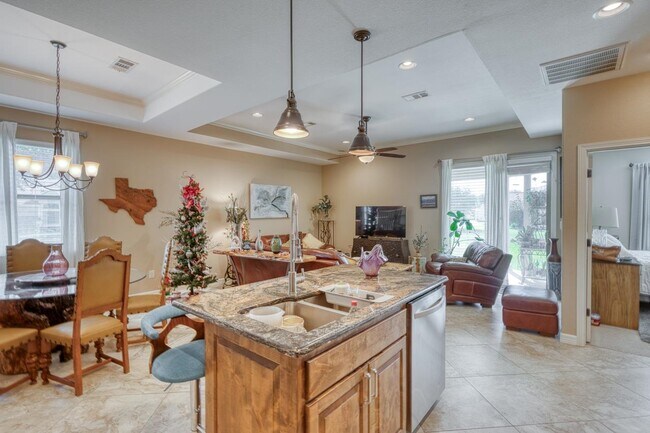 Photo - 301 Firestone Dr